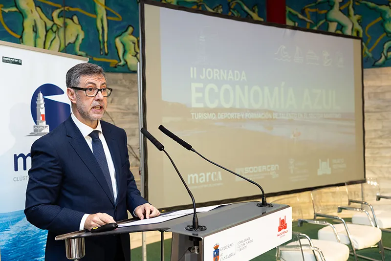 Noticias de Cantabria | El Cántabro | Martínez Abad subraya que el mar "es una fuente inagotable de oportunidades para Cantabria"