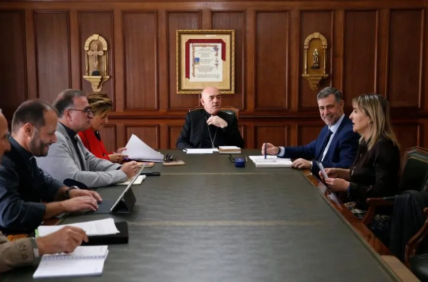 Noticias de Cantabria | El Cántabro | Gobierno y Obispado avanzan en los proyectos para celebrar el próximo Año Jubilar Lebaniego y en la promoción de las rutas de peregrinación