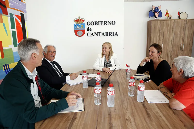 Noticias de Cantabria | El Cántabro | Gobierno de Cantabria y ASCANVITE se reúnen para avanzar en la modificación de la Ley de reconocimiento a las Víctimas del Terrorismo