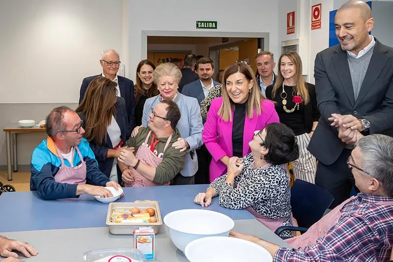 Buruaga avanza el aumento de 12 millones en las estancias concertadas en el próximo presupuesto, la partida más importante en Servicios Sociales