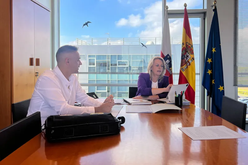 Noticias de Cantabria | El Cántabro | Desarrollo Rural aborda con el Ayuntamiento de San Pedro del Romeral la mejora de las infraestructuras agrarias