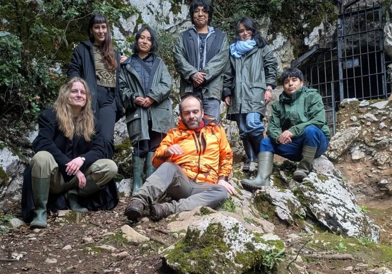  Estudiantes de la UNASAM participan en un programa formativo en Arqueología en el Instituto de Prehistoria
