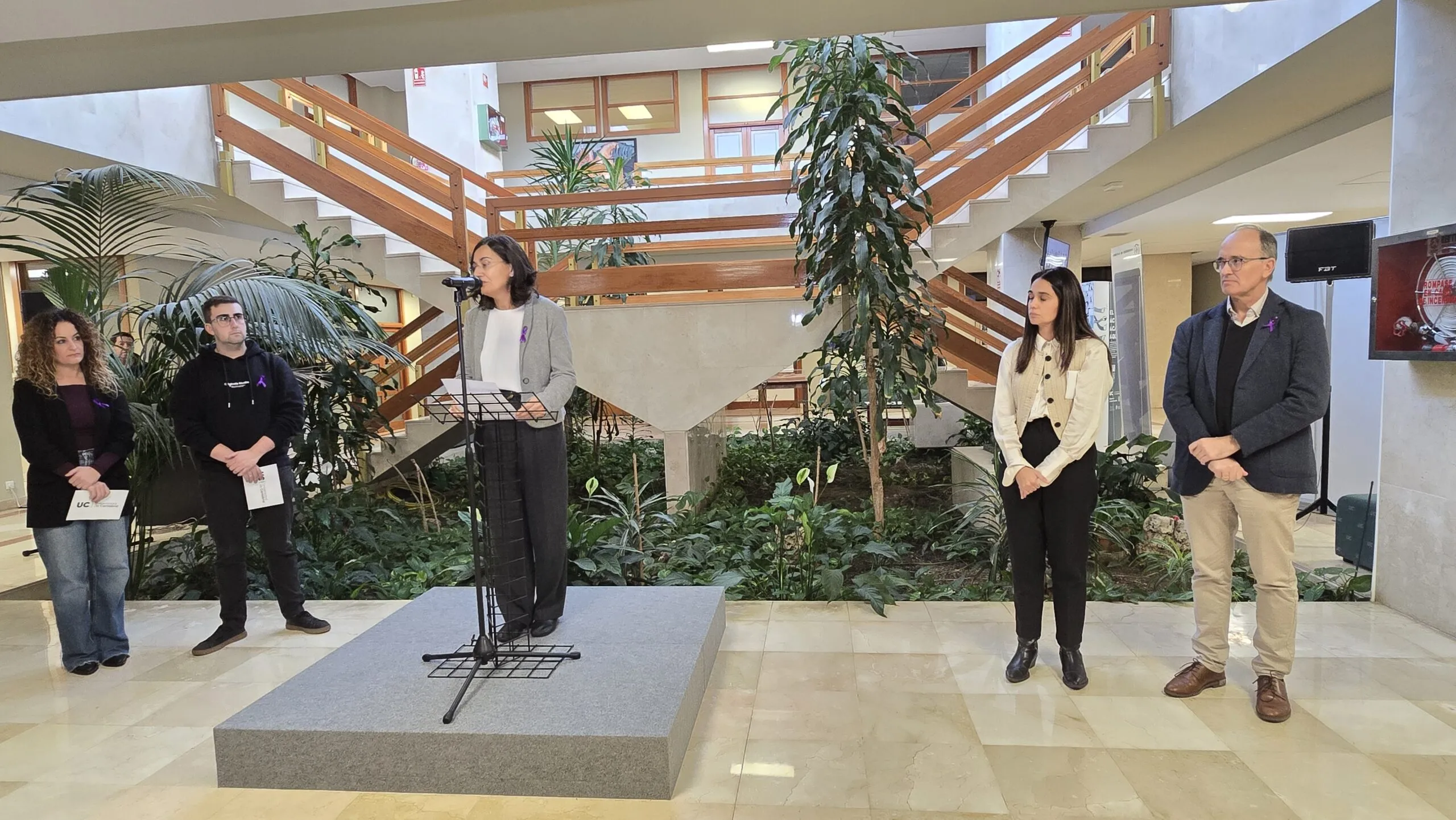 La Universidad de Cantabria centra el 25N en violencias machistas menos visibles: digital, económica y vicaria