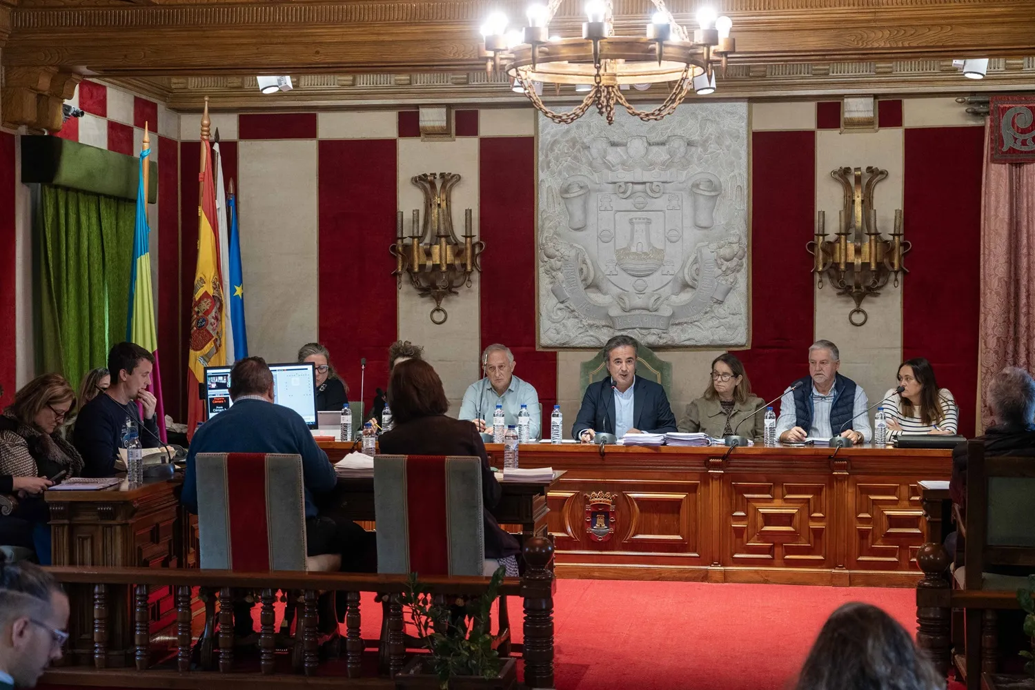 Camargo aprueba nuevas ayudas al deporte femenino y a clubes en competiciones nacionales