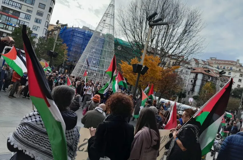  Una bicicletada solidaria por Palestina recorre Santander