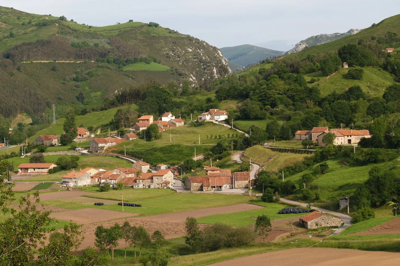 El PP de Herrerías vota en contra del “tasazo de basuras de Sánchez”