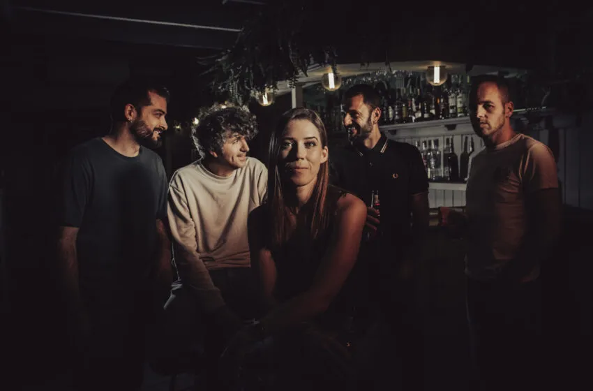  Leona presenta en directo su nuevo disco La carrera de la rata en Santander