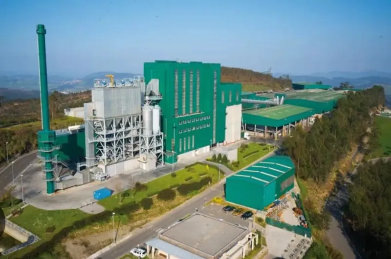 El Gobierno de Cantabria invierte más de 1.800.000 euros en la mejora del tratamiento de gases de recuperación energética del Complejo Medioambiental de Meruelo