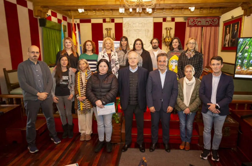 Arasti felicita al alcalde de Camargo por su apuesta por la formación en competencias digitales de su Taller de Empleo