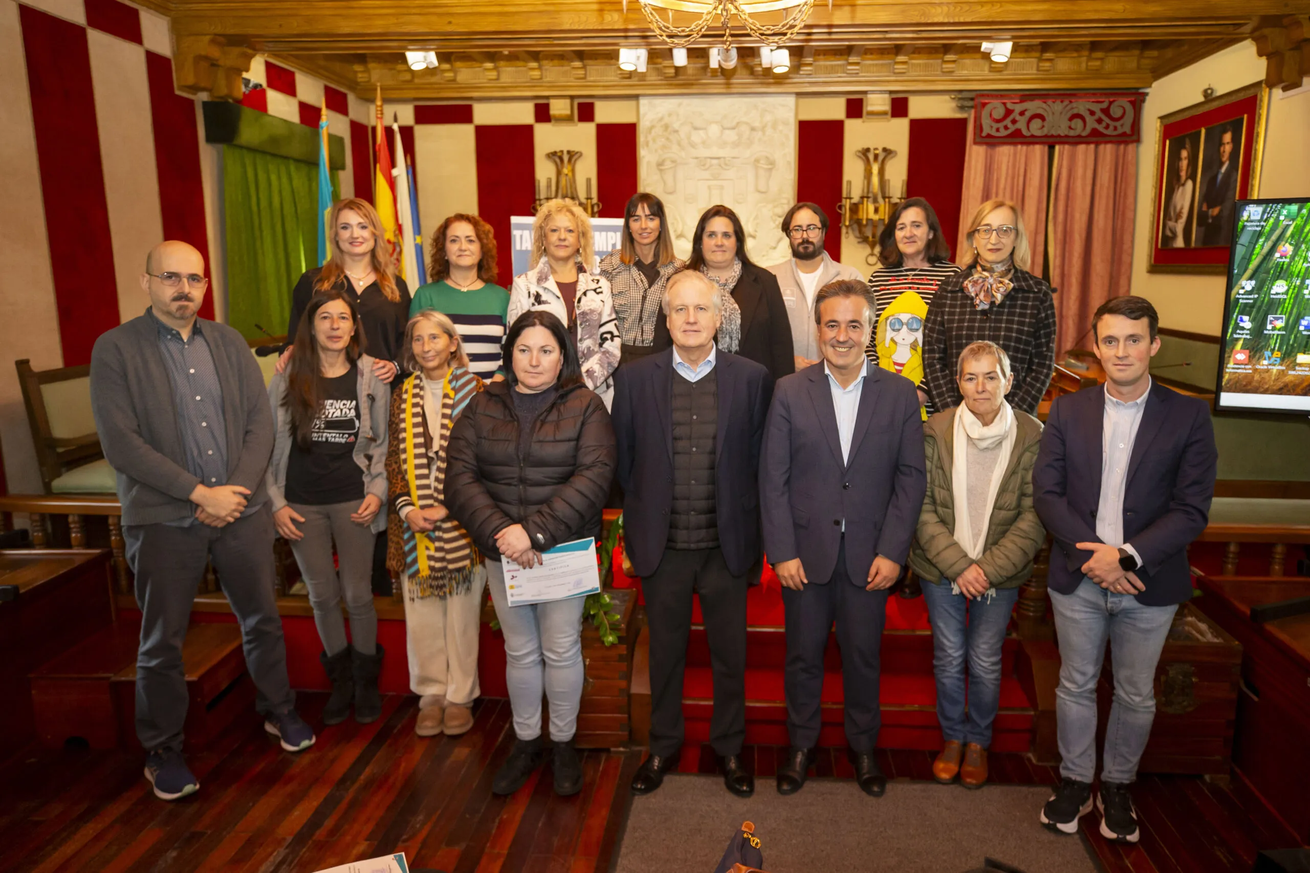 Arasti felicita al alcalde de Camargo por su apuesta por la formación en competencias digitales de su Taller de Empleo