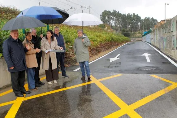 Noticias de Cantabria | El Cántabro | El Ayuntamiento culmina la pavimentación de la calle Peña Labra, en Candina