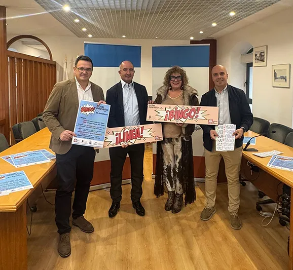 Más de una treintena de establecimientos de El Astillero participarán en el bingo comercial ‘ComPremio Cantabria’ para dinamizar el comercio local del municipio