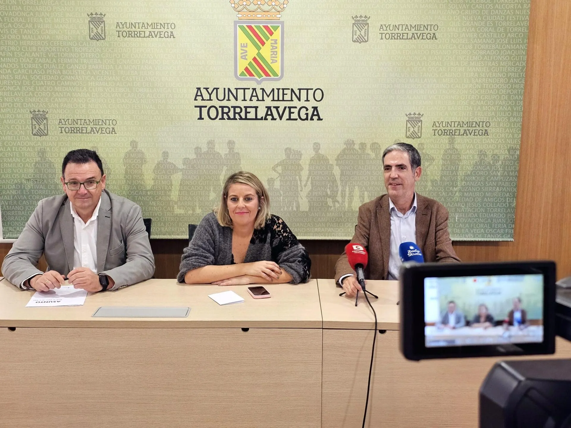 Torrelavega busca al ‘Rey de las Redes’ entre sus comercios locales