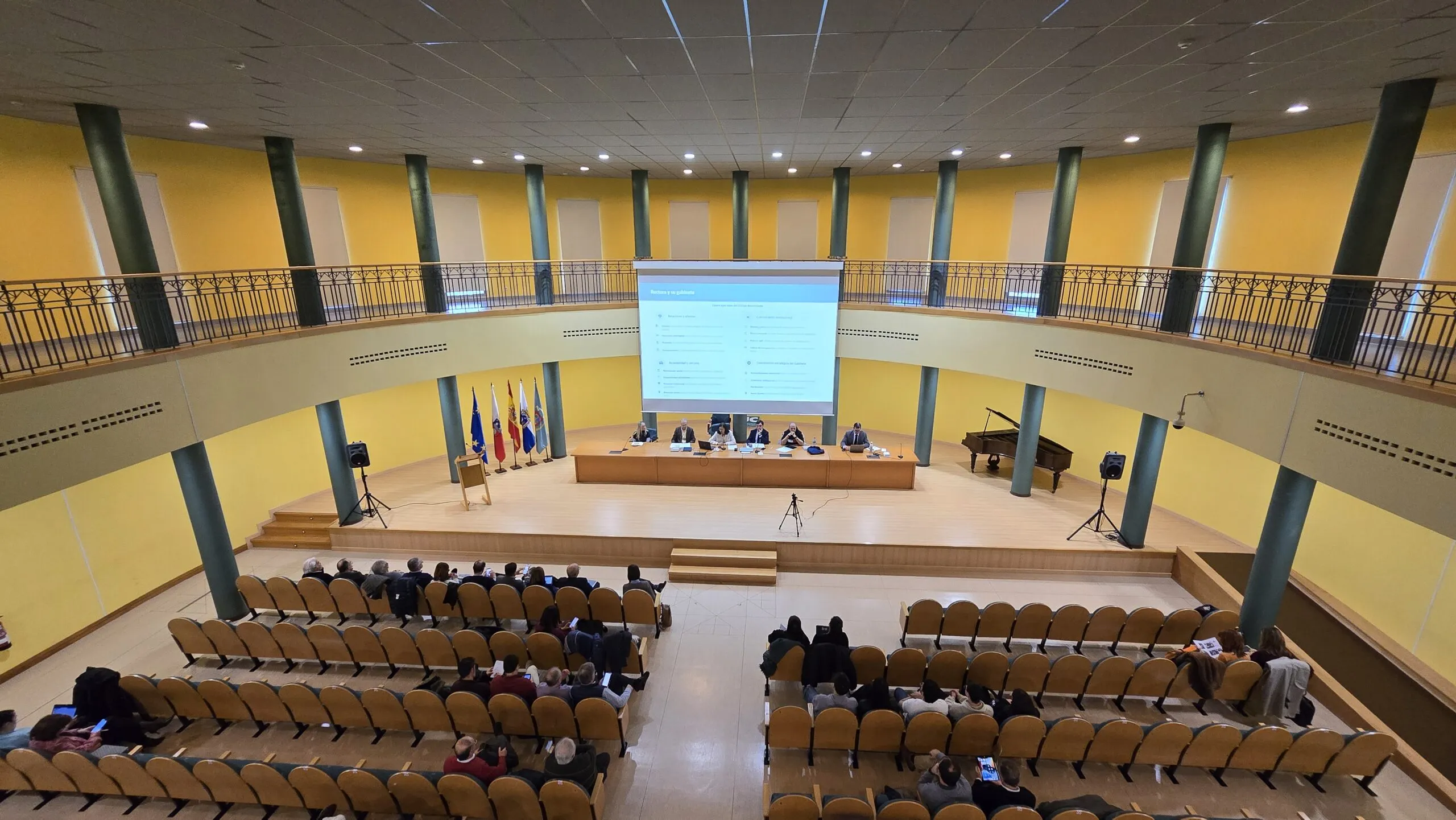 El claustro de la Universidad de Cantabria da el visto bueno al informe de la rectora y a las líneas generales del presupuesto para 2026