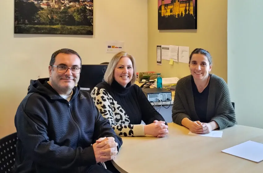  Comillas consolida el turismo cultural con la renovación de la ruta literaria ‘Puerto Escondido’