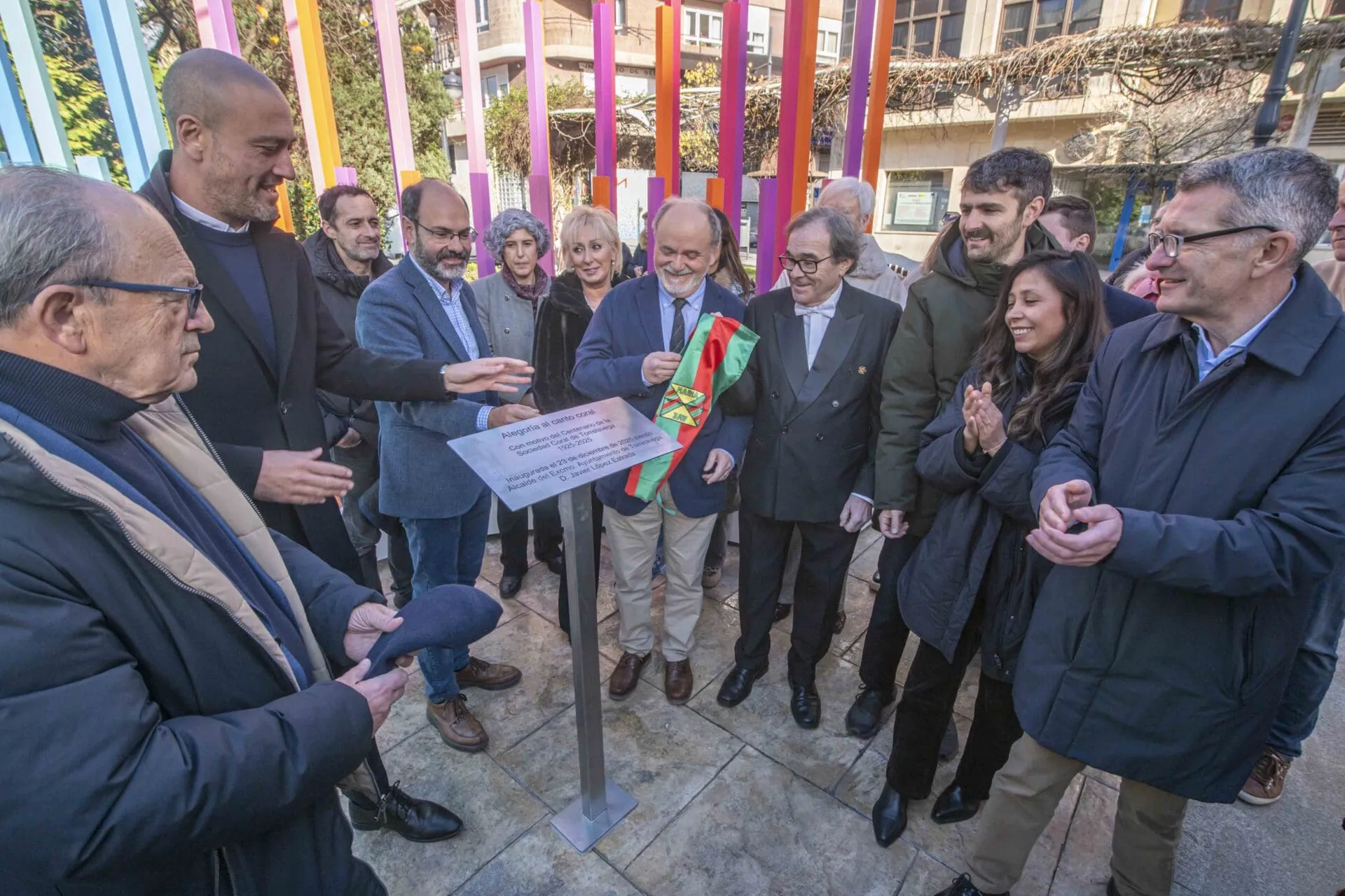Inaugurada la escultura ‘Alegoría al Canto Coral’