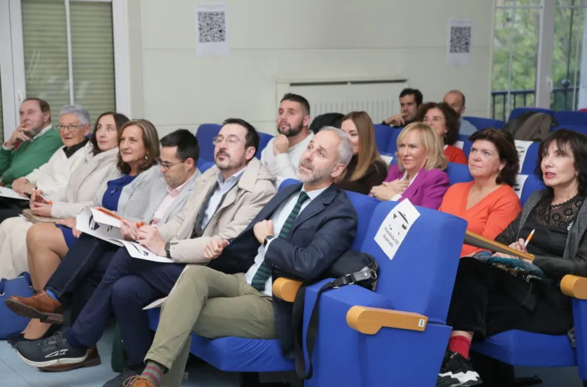 Silva ensalza la labor del Consejo Escolar por su aportación al consenso y el fomento de la participación en el ámbito educativo