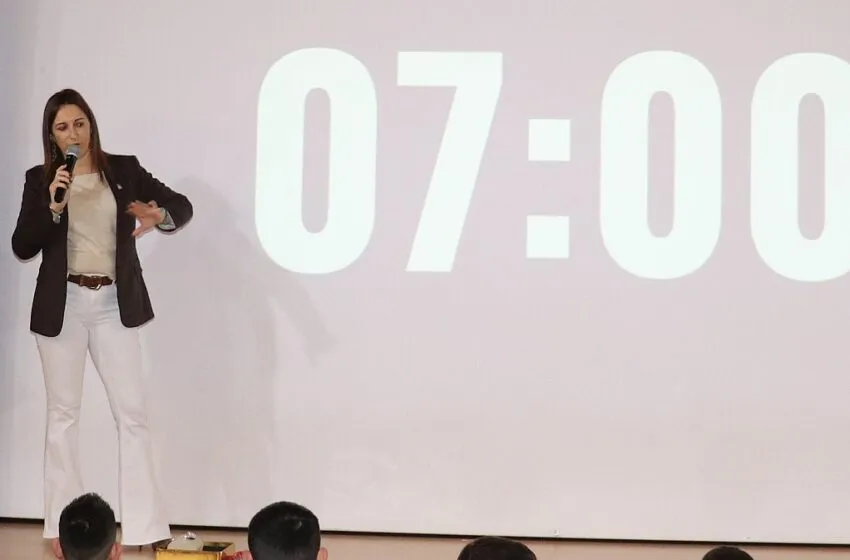  Escolares de San Vicente de la Barquera se forman en corresponsabilidad doméstica a través de actividades educativas y teatrales