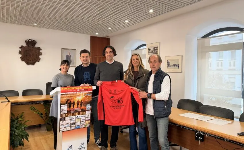 Noticias de Cantabria | El Cántabro | ASTILLERO SE CALZA LAS ZAPATILLAS POR UNA BUENA CAUSA EN SU VIII SAN SILVESTRE SOLIDARIA