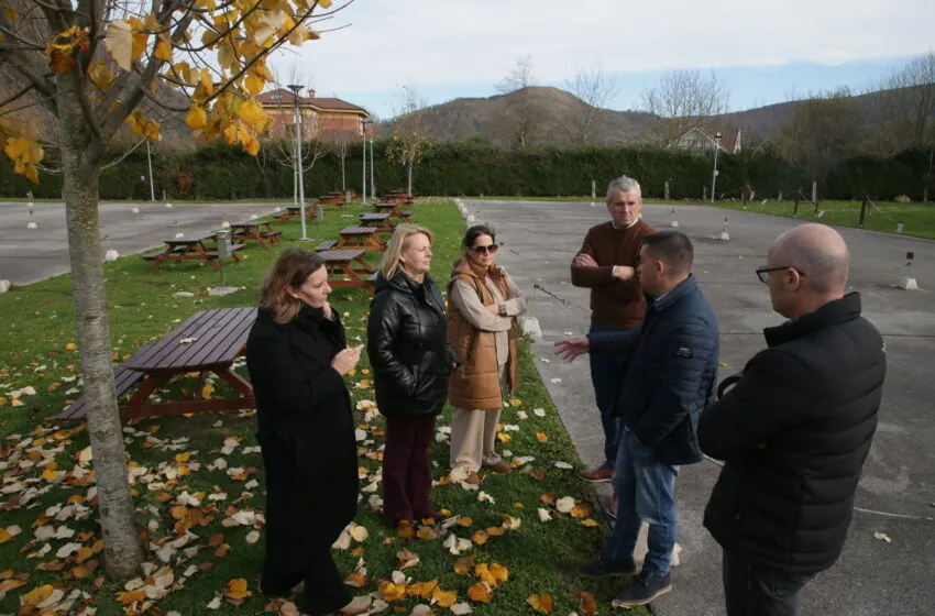  La consejera de Desarrollo Rural visita el proyecto del Área de Servicio para Autocaravanas en Ruente
