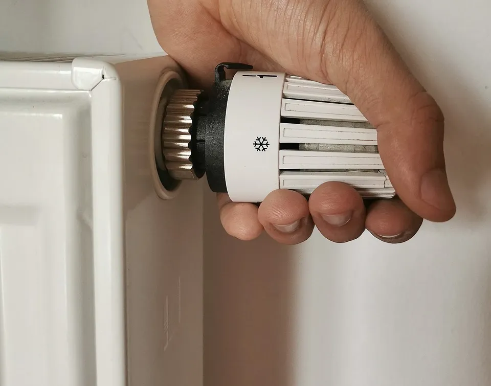 El Gobierno de Cantabria aprueba el pago del Bono Social Térmico 2025 con una inversión superior a los 3,5 millones