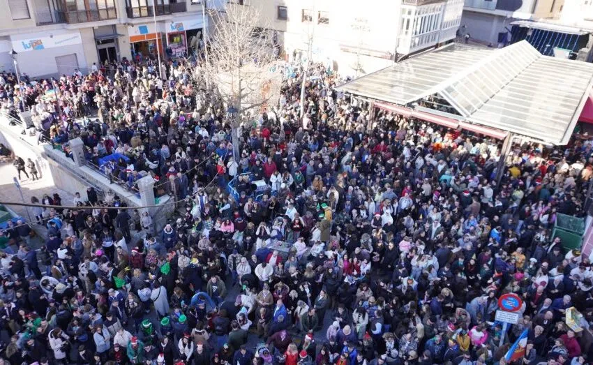Noticias de Cantabria | El Cántabro | ASTILLERO DA LA BIENVENIDA AL AÑO NUEVO ANTES QUE NADIE