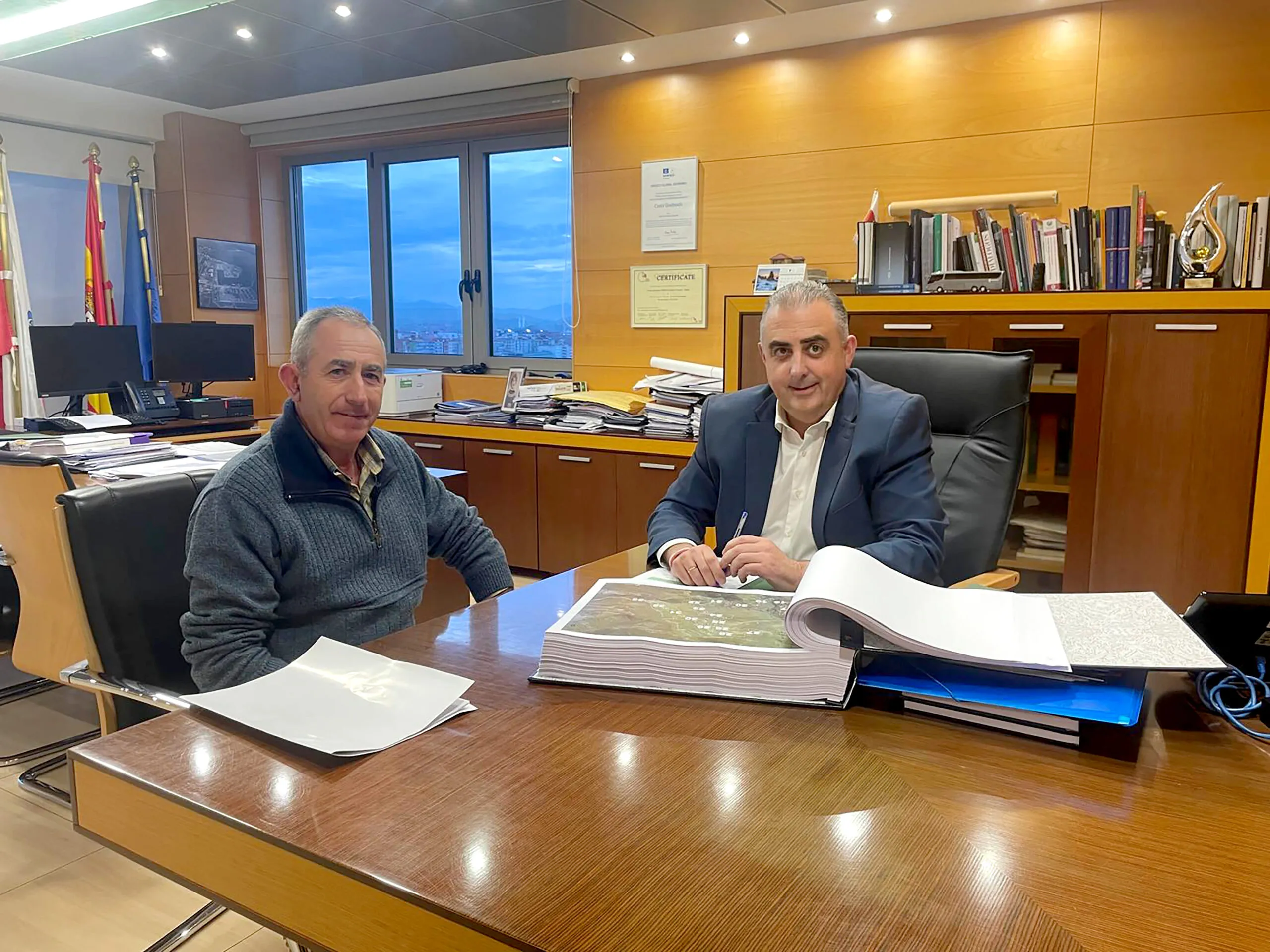 Fomento invertirá cerca de 600.000 euros para mejorar el abastecimiento de agua en varios barrios de San Roque de Riomiera