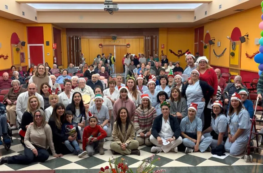 Noticias de Cantabria | El Cántabro | Gómez del Río felicita la Navidad a los usuarios de los centros y residencias de mayores de Cantabria