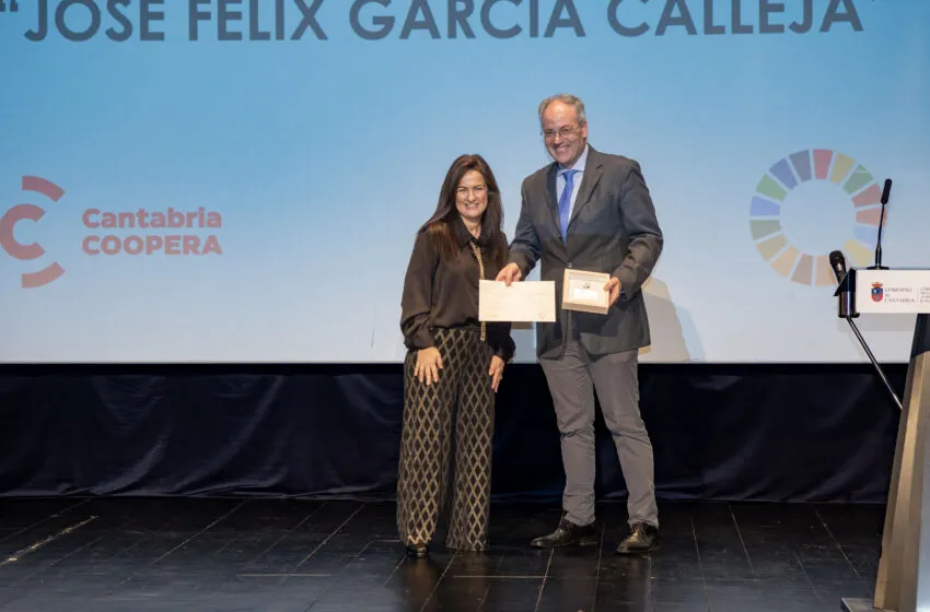 Noticias de Cantabria | El Cántabro | El Gobierno concede el Premio de Cooperación Internacional José Félix García Calleja al catedrático de la UC Francisco Javier Junquera por su labor de cooperación científica y académica con universidades africanas