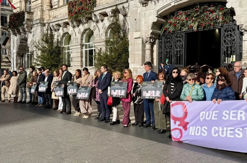 Noticias de Cantabria | El Cántabro | Santander recuerda a las últimas nueve mujeres asesinadas a consecuencia de la violencia de género