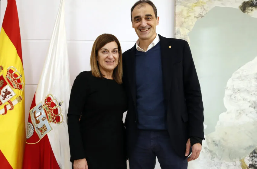  Gobierno y Alfoz de Lloredo avanzan en la planificación de la futura residencia de mayores, que se licitará a comienzos de 2026