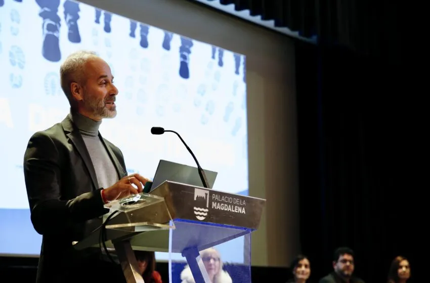 Silva reconoce el valor de la tarea educativa y resalta la «vocación» y «dedicación» de sus profesionales en el ejercicio del magisterio