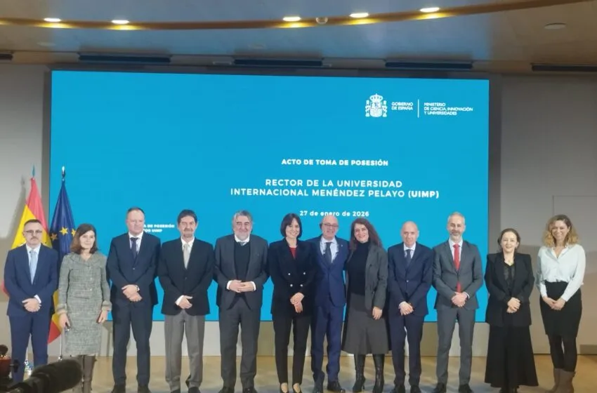 Silva asiste a la toma de posesión de Ángel Pelayo como nuevo rector de la UIMP