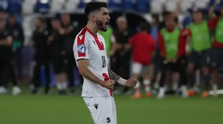  El Racing ficha a Giorgi Guliashvili, internacional georgiano, hasta 2029