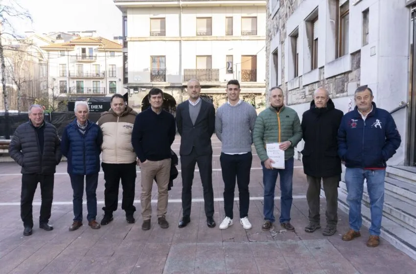  Comienza la XXXVIII Liga de Invierno de Bolos de Torrelavega con la participación de seis equipos