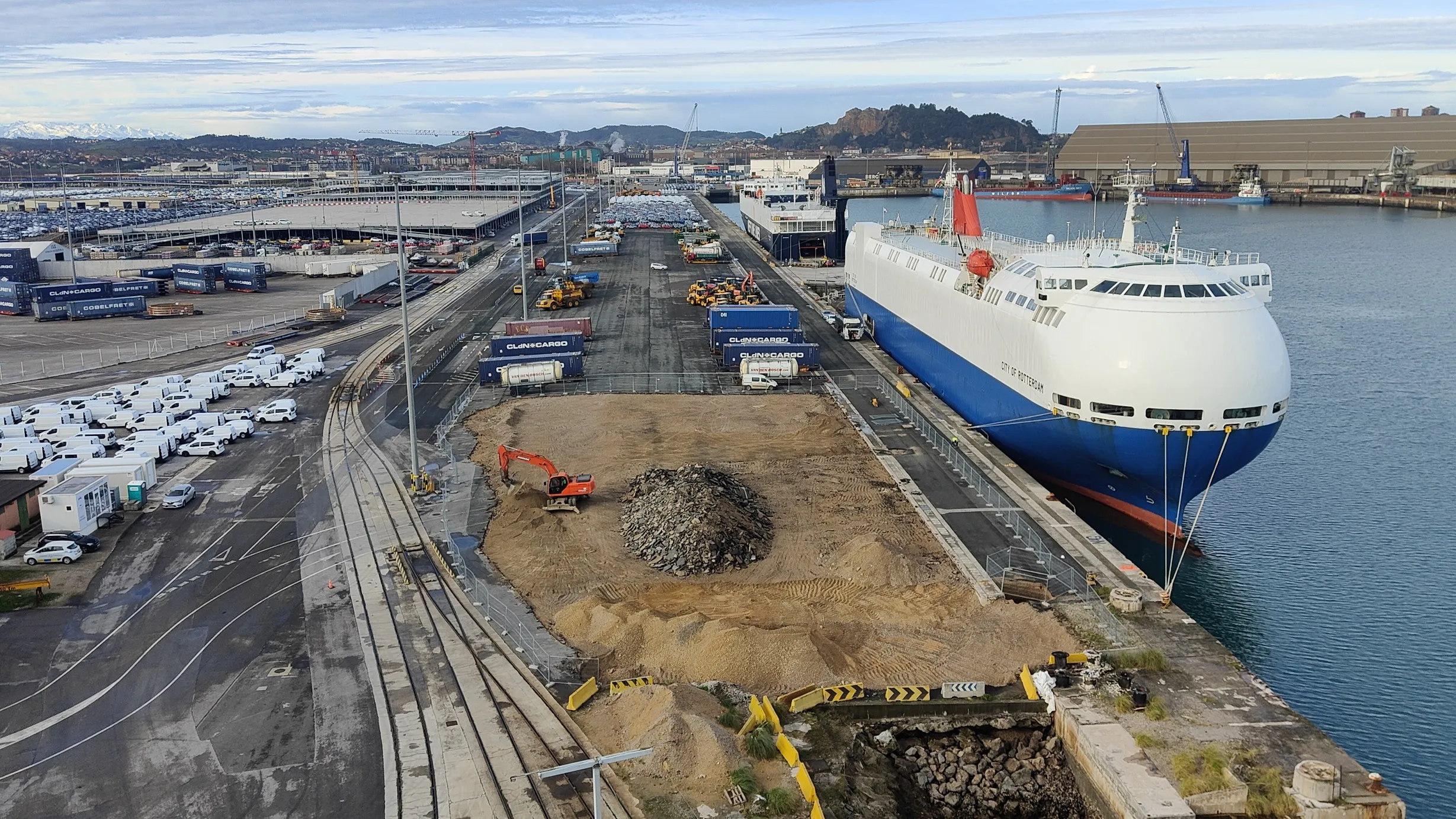 El Puerto de Santander pone a punto uno de sus muelles clave: arranca la reforma de Raos 8 con una inversión de 1,8 millones