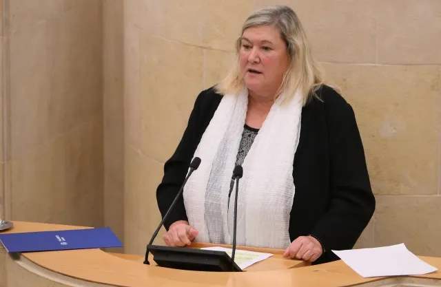 “El PSOE de Casares es el mayor enemigo de los ganaderos en Cantabria”