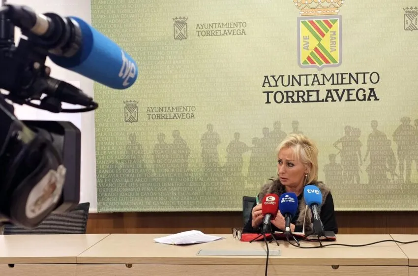  El Ayuntamiento presenta el borrador de la nueva Ordenanza de la ERA, que ampliará a 524 las plazas gratuitas de aparcamiento en rotación