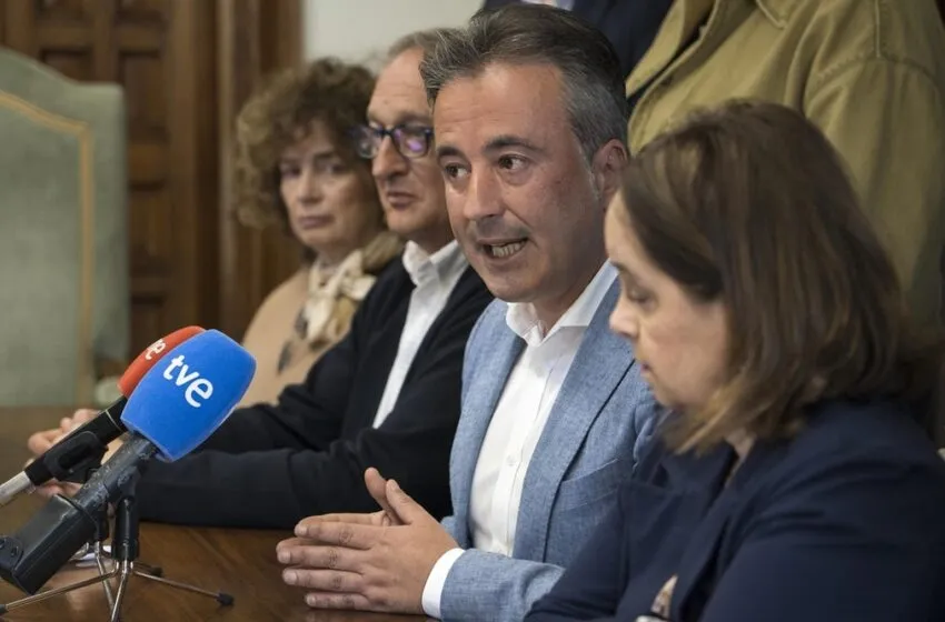  Dos empresas concurren al nuevo contrato del Servicio de Teleasistencia Domiciliaria del Ayuntamiento de Camargo