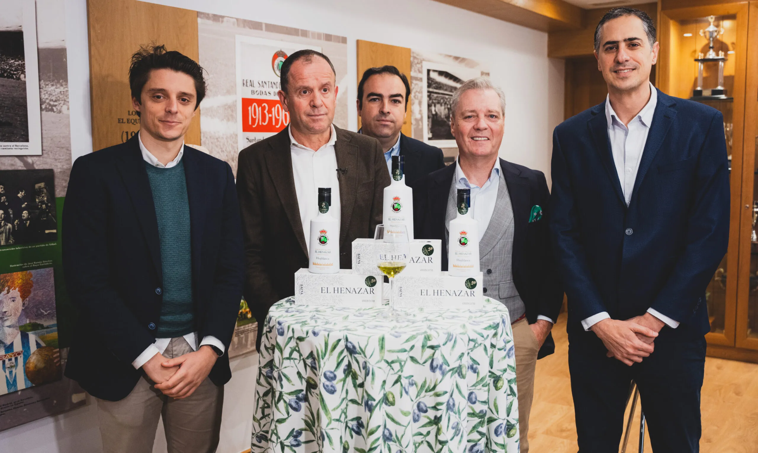 El Racing lanza su propio Aceite de Oliva Virgen Extra con edición limitada por su 113 aniversario