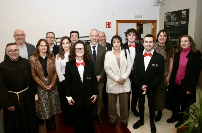  Alumnado del Ciclo de Grado Superior de Guía del IES Peñacastillo lanza el producto turístico ‘Peregrinos del Infinito’ que conecta el patrimonio cultural y religioso de Liébana con el concepto de infinidad