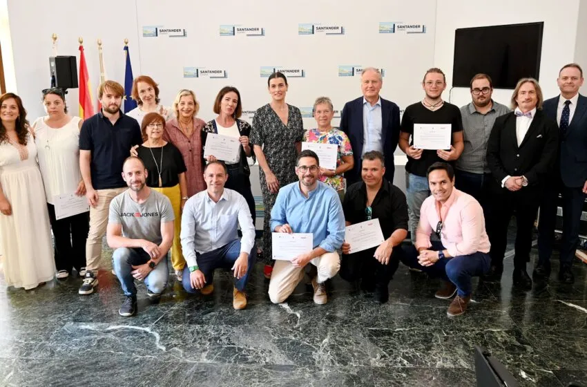 Noticias de Cantabria | El Cántabro | El nuevo programa de lanzaderas de empleo y emprendimiento solidario del Gobierno de Cantabria se extenderá este año por 15 municipios de la región