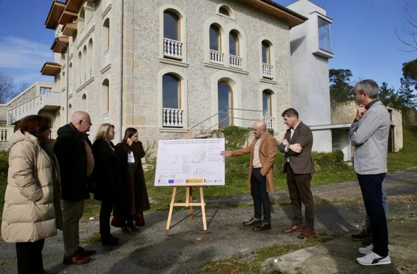  María Jesús Susinos presenta la segunda fase de la Casa Pozo en San Vicente de la Barquera