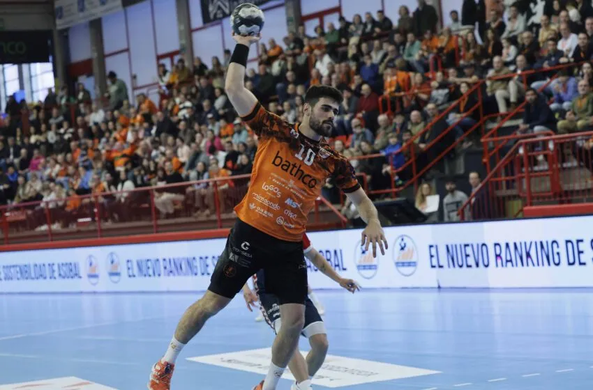  Bathco BM Torrelavega busca asaltar Huerta del Rey para seguir mirando a Europa