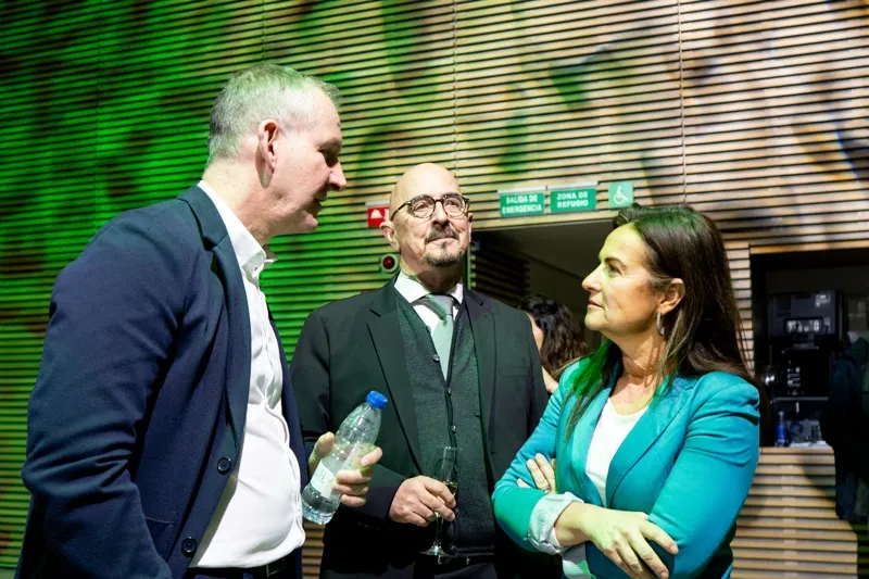 El Gobierno muestra su apoyo a los proyectos sociales que impulsa la Fundación Real Racing Club