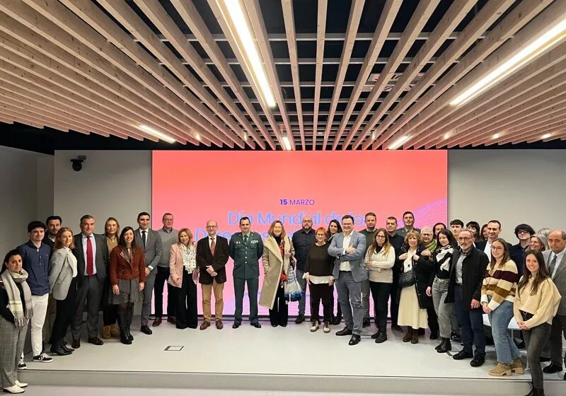 La finalidad de las subvenciones es sufragar tanto los gastos como los programas y actividades de información, formación, educación y mediación en materia de consumo (Foto: Oficina de Comunicación)