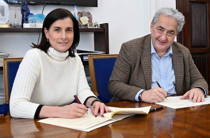  Ayuntamiento y Colegio de Médicos impulsan un proyecto de reanimación cardíaca en las aulas