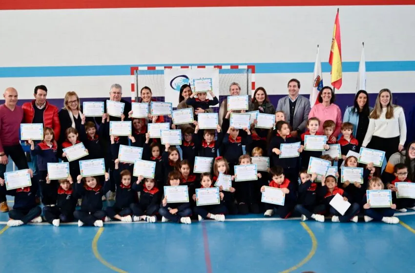  Igual participa en Las Esclavas en el acto de entrega de las distinciones del programa TEI