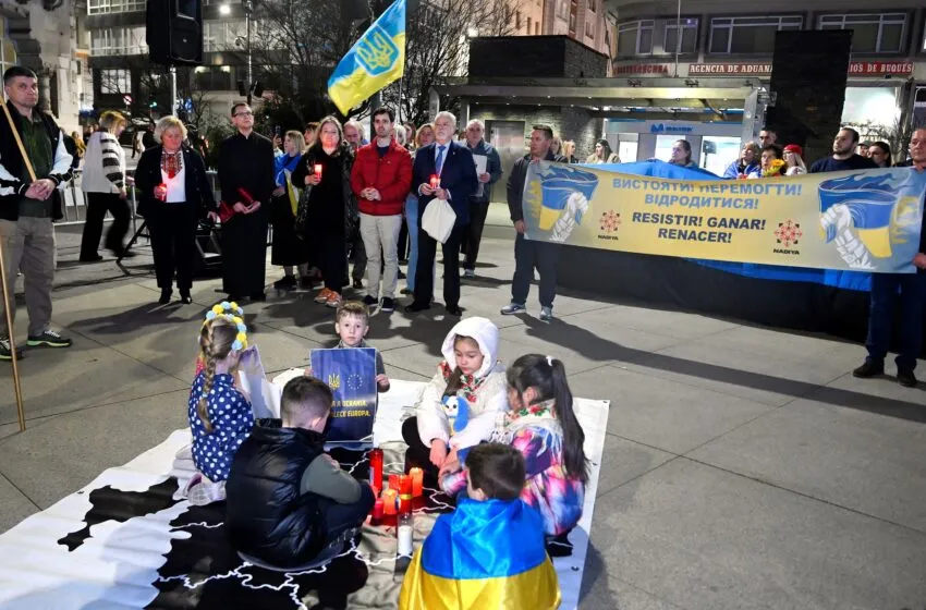 Noticias de Cantabria | El Cántabro | El centro cívico Mercedes Cacicedo acoge una exposición de pintura de Ucrania