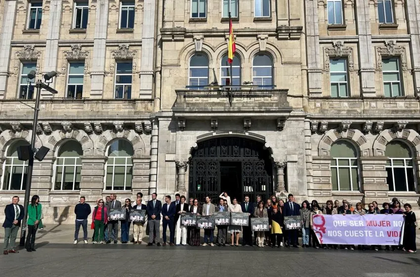 Noticias de Cantabria | El Cántabro | Santander recuerda a las últimas cinco mujeres y una menor asesinadas por violencia de género